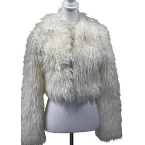 Bebe cream faux fur Jacket, glam, statement, retro luxe, statement, date night